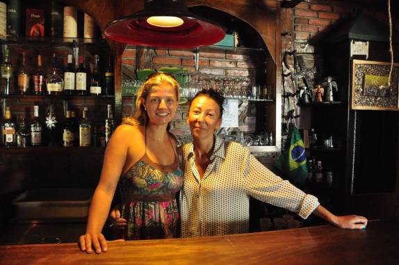 Com a Lana, no hotel Le Perroquet, em Pétion-Ville, no subúrbio da capital Port-au-Prince, no Haiti